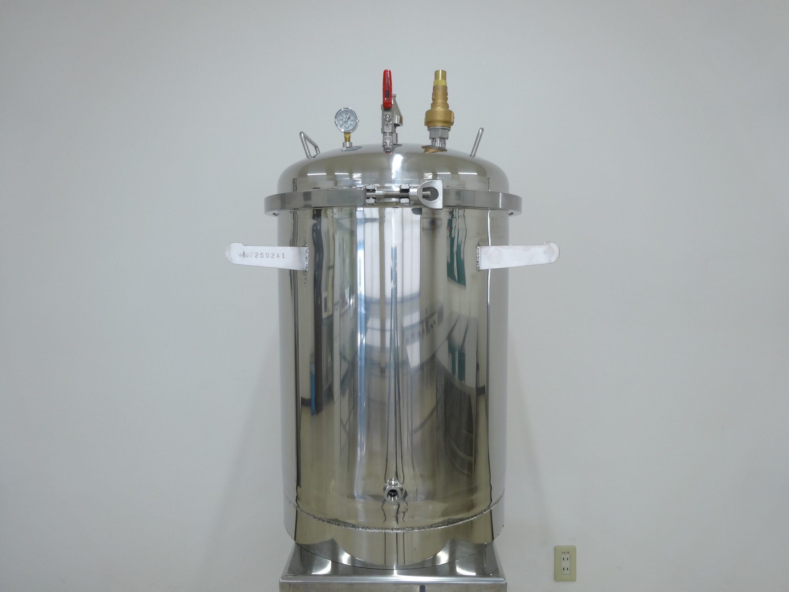 圧力寸胴 130L